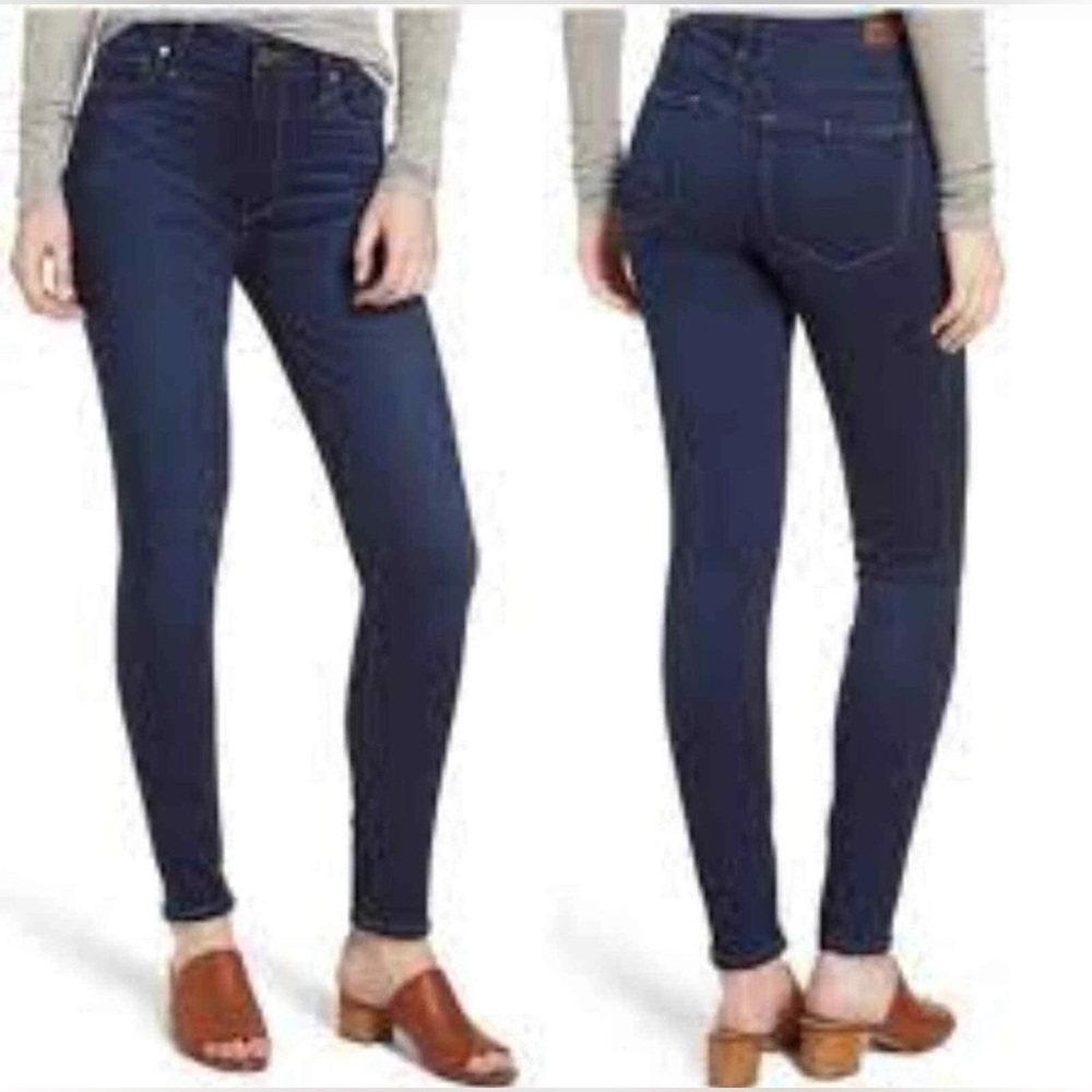 PAIGE  Hoxton Ankle jeans. Size 26 
Anthropologie Revolve Nordstroms